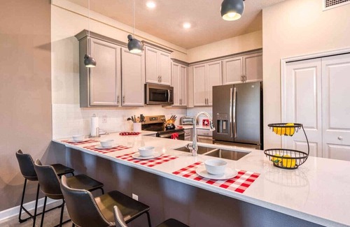 Four Corners Condo | Charming home with Mickey themed decorated bedroom near Disney