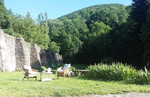 Durfort House | Charming house and small paradise of greenery