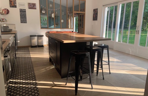 Xanton House | Charming house, swimming pool, countryside, halfway between La Rochelle and Puy-du-Fou