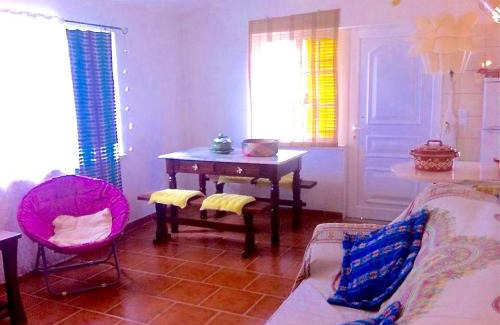 Serra da Pescaria House | Charming house in Nazaré with terrace and parking