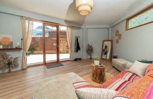 Huayllabamba House | Charming house in the Sacred Valley with mountain views