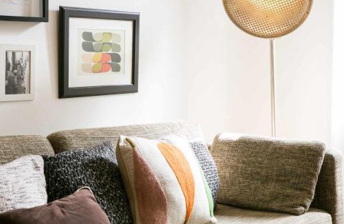 Santo Amaro Apartment | Charming Lisbon Home with Terrace St Amaro