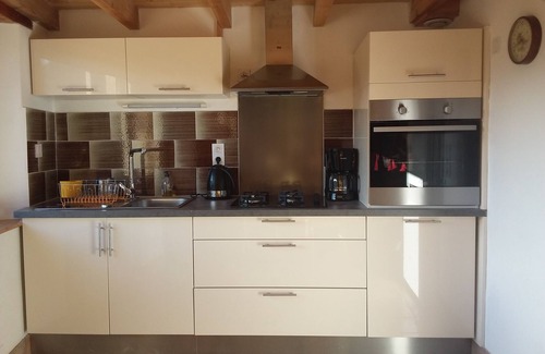 Saint-Jean-Chambre Cottage | Charming LOFT with mezzanine, 3 stars.