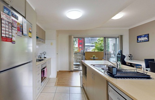 Mango Hill Apartment | Charming Mango Hill Escape