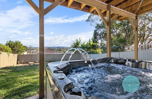 Merewether House | Charming Merewether Cottage