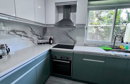 Boljoon House | Charming newly constructed 2 bedroom beach house with AC