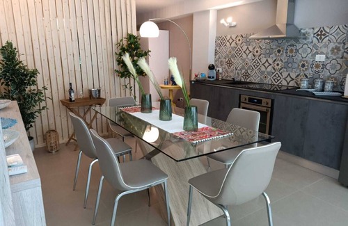 Scicli Apartment | Charming outbuilding with swimming pool in a private villa
