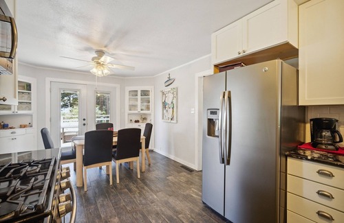 Fort Bragg House | Charming Pet Friendly Coastal Getaway by RedAwning