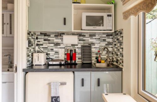 Enfield House | Charming Private Guest House