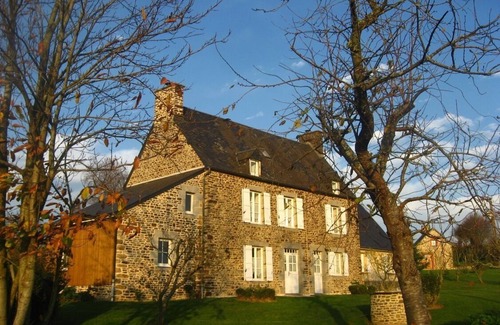 Le Mesnil-Ozenne House | Charming quiet property near Mont St Michel for 2 to 5 people