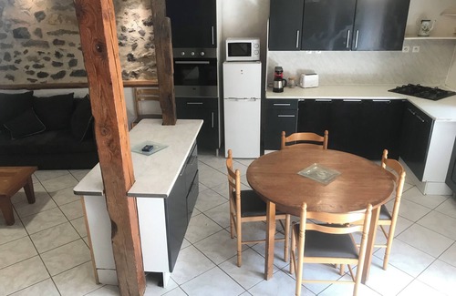 Yronde-et-Buron House | Charming rentals in the heart of Auvergne