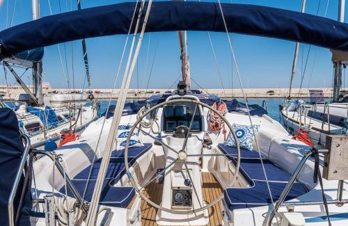 Bari City Centre Boat Rental | Charming sailing boat - Le dimore di Ines