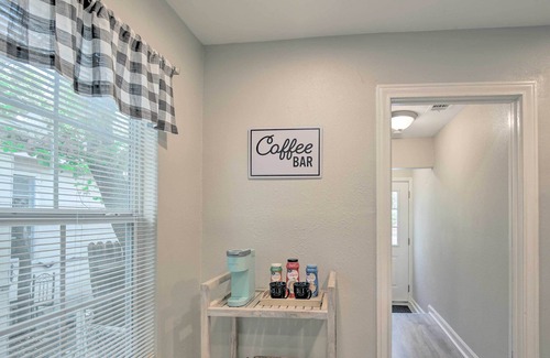 Highland Park House | Charming San Antonio Home < 4 Mi to Downtown!