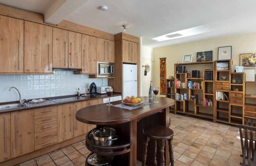 Torremolinos Apartment | Charming Sea Front Bungalow