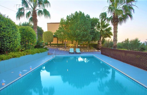 Adele Villa | Charming sea view villa with pool and olive grove - disCrete Villa Maroulas