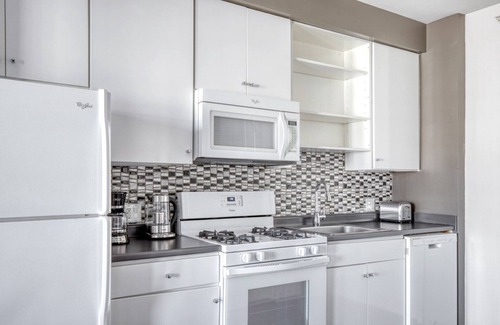Assembly Square Apartment | Charming Somerville 2BR w/W/D, Gym & Roof, nr Assembly T, by Blueground