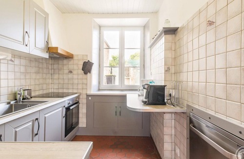 Teurtheville-Bocage Cottage | Charming stone house with enclosed garden in Teurthéville-Bocage