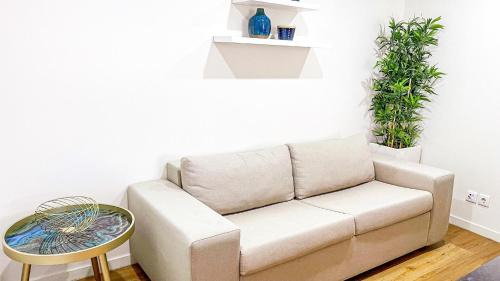 Alcantara Apartment | Charming Studio close to LX Factory