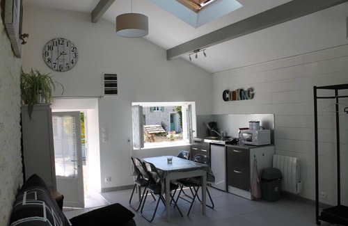 Roinville House | Charming studio in the countryside - 50 minutes from Paris - 27 m2
