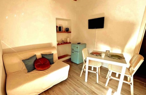 Pisa City Centre House | Charming Tower House in the center of Pisa.