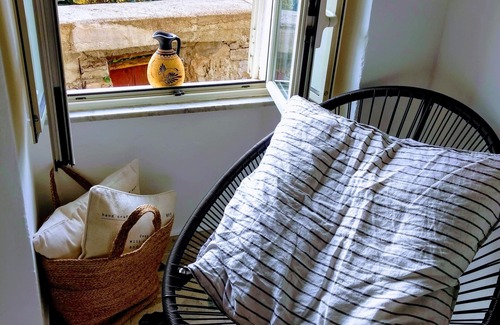 Caccamo House | Charming townhouse with garden surrounded by medieval history!