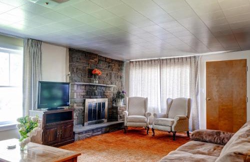 Tropic House | Charming Tropic Home by a Farm Near Bryce Canyon!