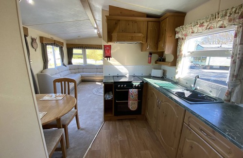Newton Stewart Ski Chalet | Charming two bedroom static caravan in whithorn