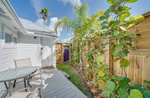St. Augustine House | Charming Uptown Bungalow by RPG