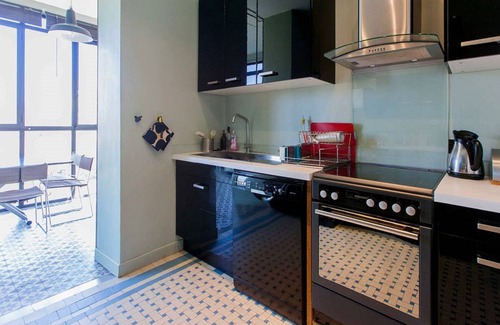 8th Arrondissement House | Charming villa renovated at Pointe Rouge - large pool - Rare