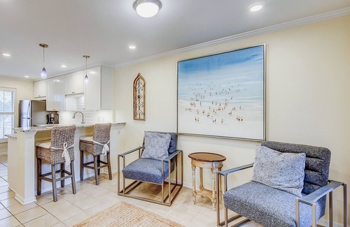 Isle of Palms Villa | Charming villa with pool, tennis, fireplace, fast WiFi, & washer/dryer