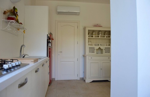 Palermo Villa | Charming villa with pool in Mondello, luxury, comfort, relaxation, beach and tennis!