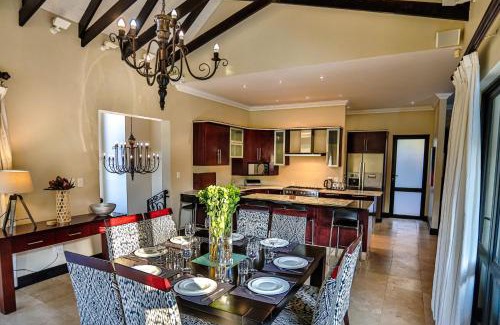 Port Zimbali House | Charming Zimbali 3 Bedroom Villa with Pool