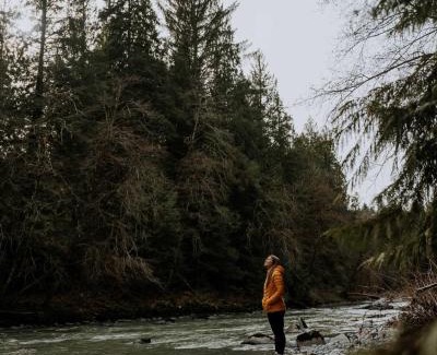 Lime Kiln House | Chase's River Cabin - Hot-tub Firepit & Fireplace