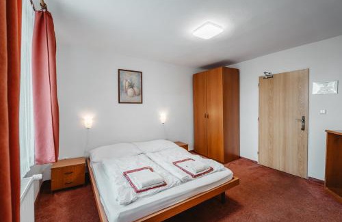 Dolny Kubin Ski Chalet | Chata Kubínska hoľa