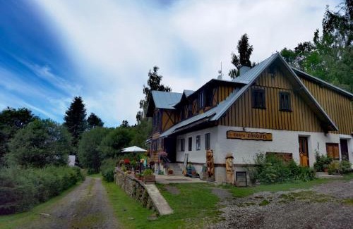 Vitkovice House | Chata Zákoutí
