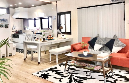 Chatan House | Chatan Town 3 minutes walk from the popular Am / Nakagami-gun Okinawa