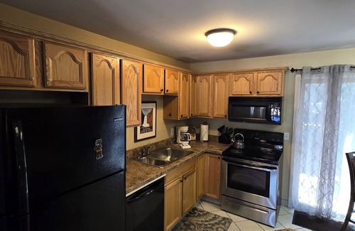 Red Lodge Hotel | Chateau Rouge Condominiums