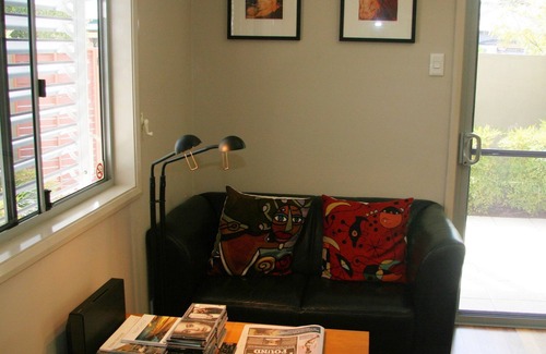 Hamilton Bed & Breakfast | Chaucer Palms Boutique Bed & Breakfast