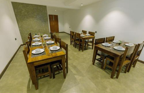 Lindula Hotel | Chaza Oddington