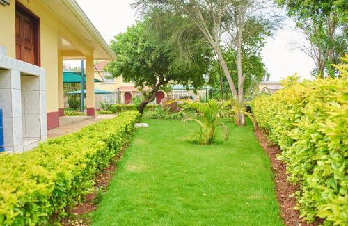 Athi River Villa | Cheerful 4-bedroom with pool