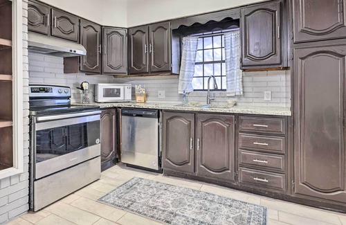 Highland Park House | Cheerful City Gem w/ Game Room & Fire Pit!