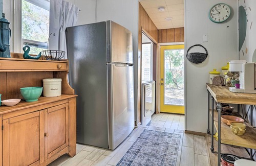 Highland Park House | Cheerful City Gem w/ Game Room & Fire Pit!