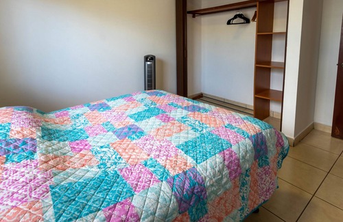 Managua House | Cheerful family friendly home in gated community.