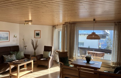 Oberstdorf Apartment | "Cheerful nature"