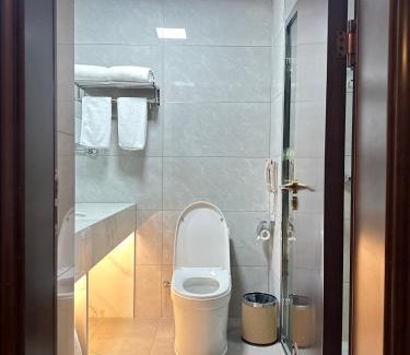 Beihu District Hotel | Chenzhou Zhuyuan Hotel