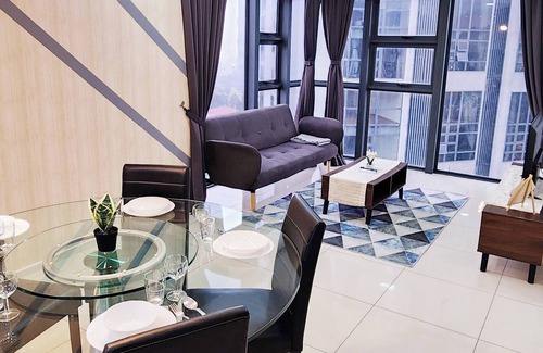Taman Mutiara Apartment | Cheras Minimalist Duplex Retreat for 8 Guests