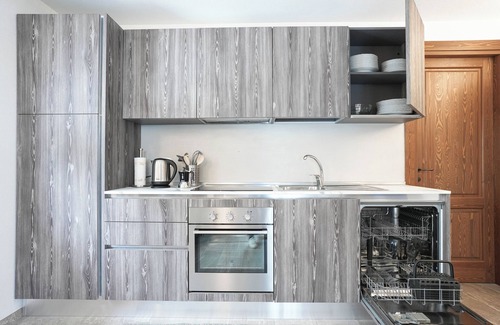 Morgex Apartment | Cherry Tree House. Cozy and modern, nestled in the tranquility of the Alps