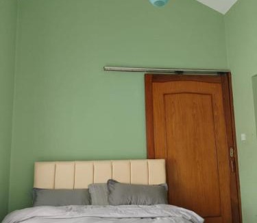 Changunarayan Ski Chalet | Chessboard villa Bar and restaurant