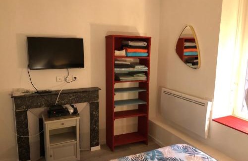 Luneville Apartment | Chez Julien: appartement confort plein centre