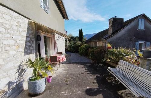 Bescat Apartment | Chez Mamo